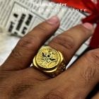 انگشتر تاج مردانه از استیل مشابه طلا، موجود در سایزهای ۹، ۱۰، ۱۱ و ۱۲