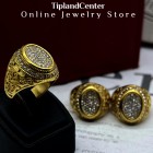 انگشتر مردانه فول نگین استیل رنگ ثابت طرح طلا با رکاب نگین‌کاری شده در چهار سایز 9، 10، 11 و 12