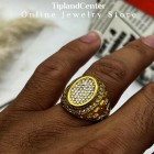 انگشتر مردانه فول نگین استیل رنگ ثابت طرح طلا با رکاب نگین‌کاری شده در چهار سایز 9، 10، 11 و 12